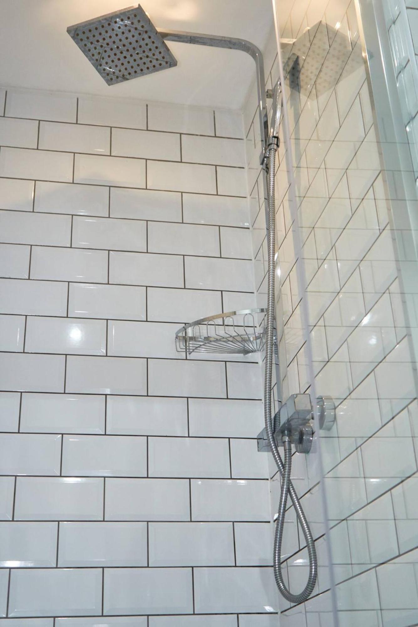 Modern Central Apartment - City Centre - Fast Wifi - Near Utilitia Arena & Icc Birmingham Dış mekan fotoğraf